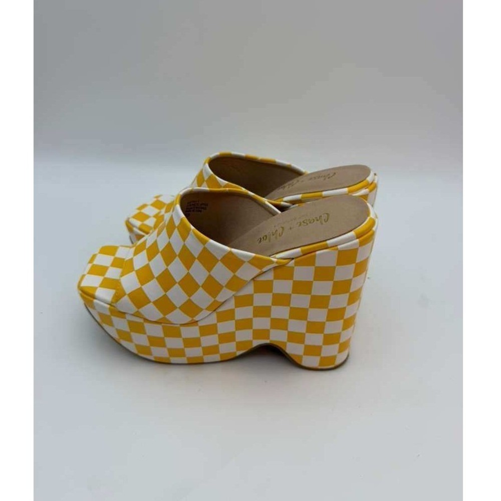 CHASE & CHLOE
Chase And Chloe Astra Platform Wedge Sandal 
Platform Mule - Picture 2 of 8